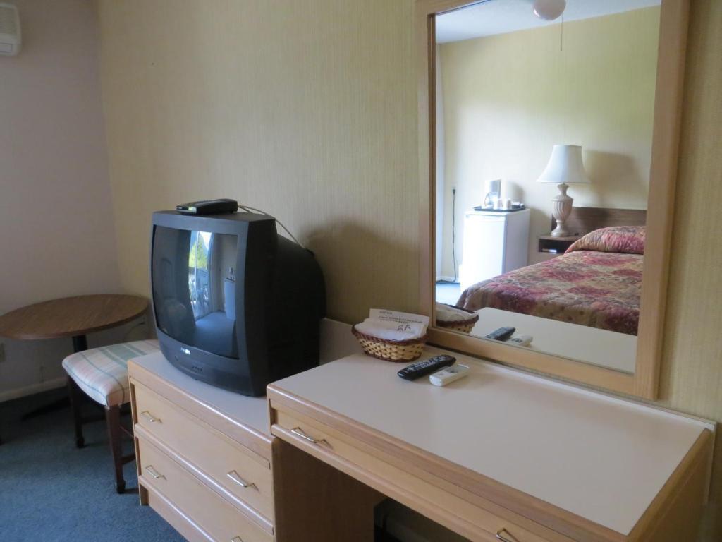 Harrison Village Motel Harrison Hot Springs Zimmer foto